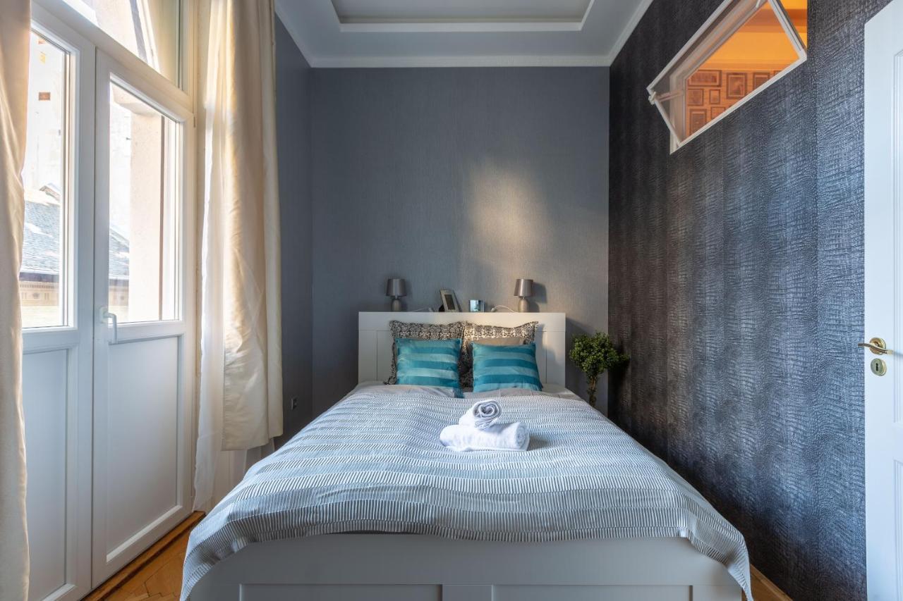 Luxury Downtown Home By Anna Budapest Eksteriør billede