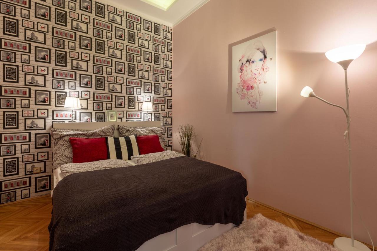 Luxury Downtown Home By Anna Budapest Eksteriør billede
